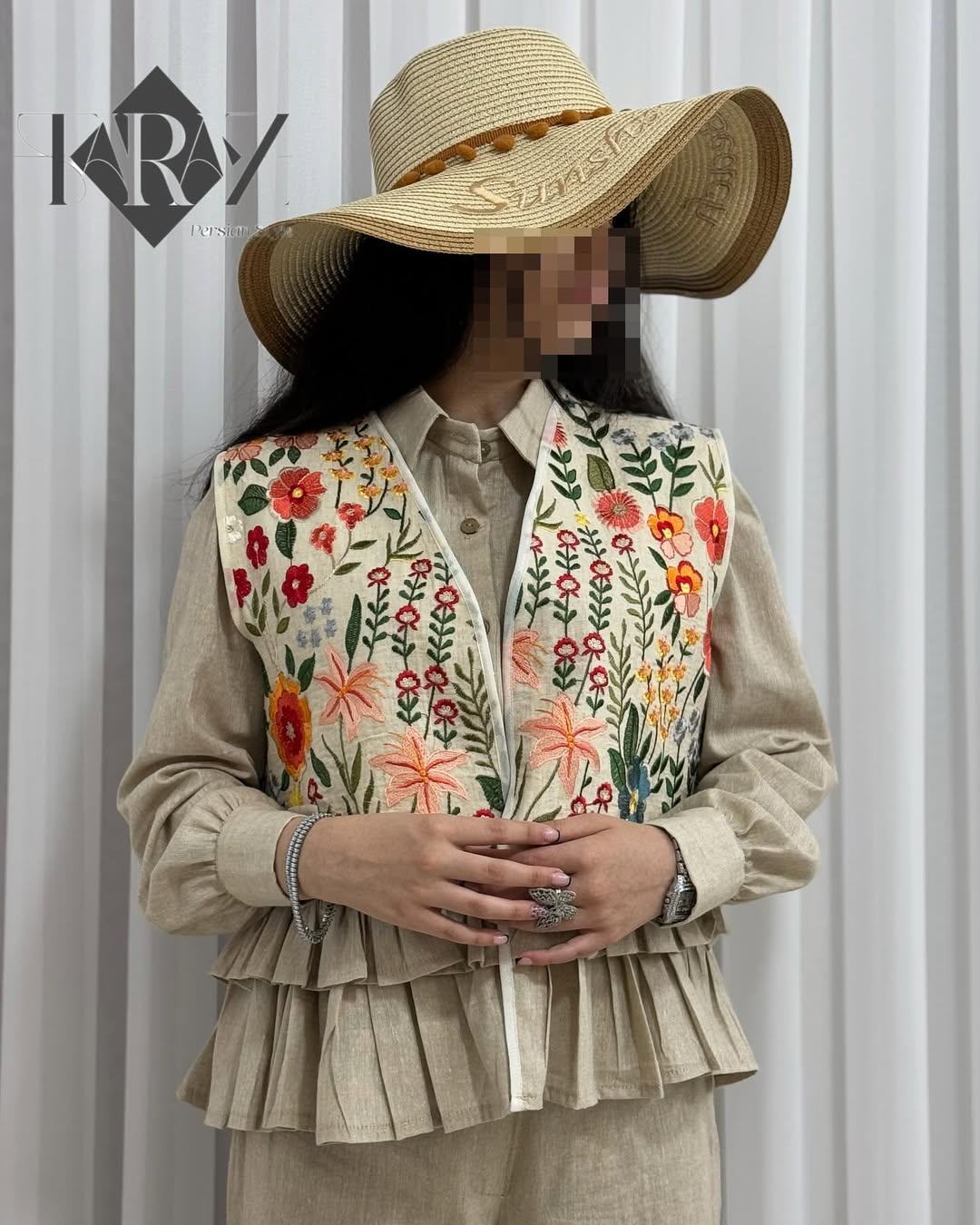 وست زنانه گلدخت